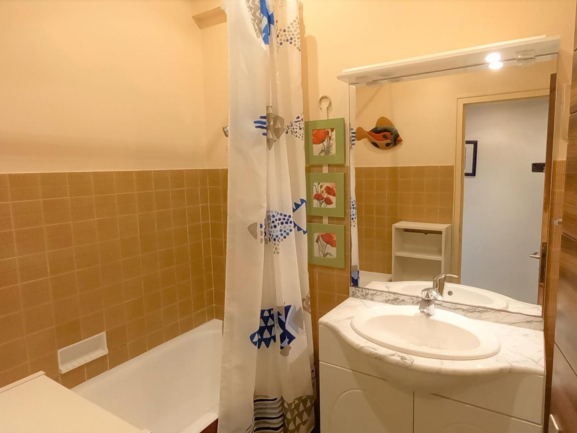 Charmant Pavillon A Saint-Jean-De-Monts: 2 Chambres, Proche Plage, Foret Et Commerces, Jardin Clos - Fr-1-323-259 Εξωτερικό φωτογραφία
